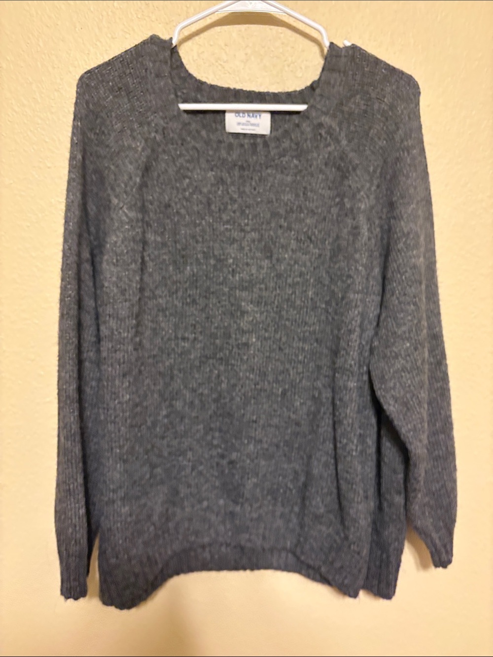 Old Navy Gray Crewneck Pullover Sweater